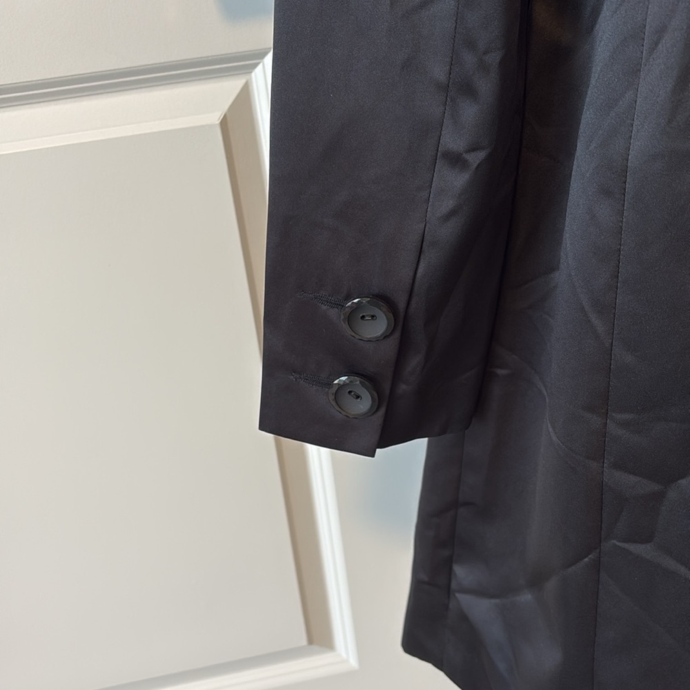 Chic Black Ruffled Coat - Picture 6 of 6